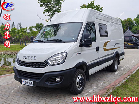 湖北程力牌依維柯歐勝B型房車，帶你領略不一樣的旅行樂趣